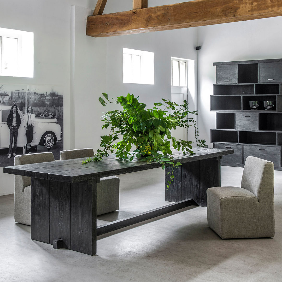 Gommaire Alexi table