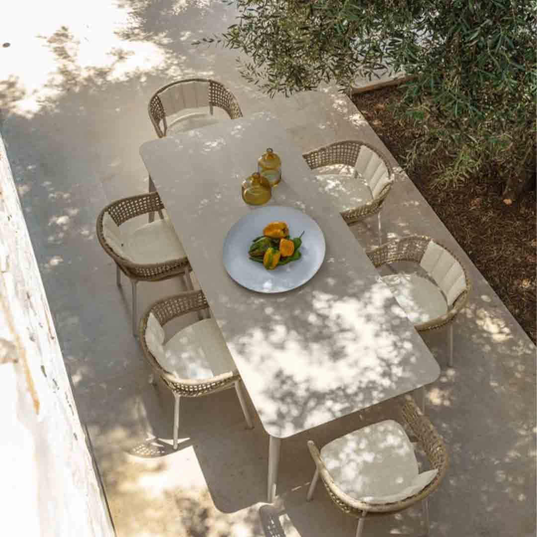 Talenti Moon Alu Dining Table