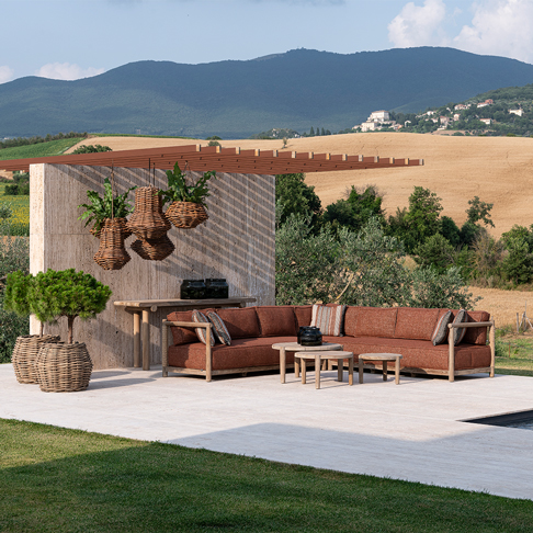 kourtis-contract-mieke-sofa-gommaire