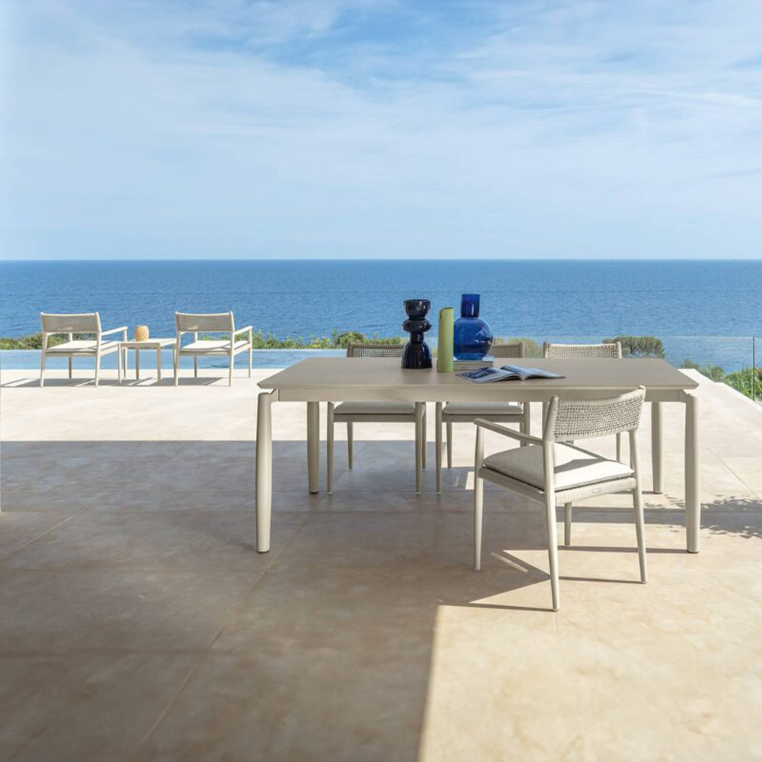 kourtis-contract-dolce-vita-dining-table