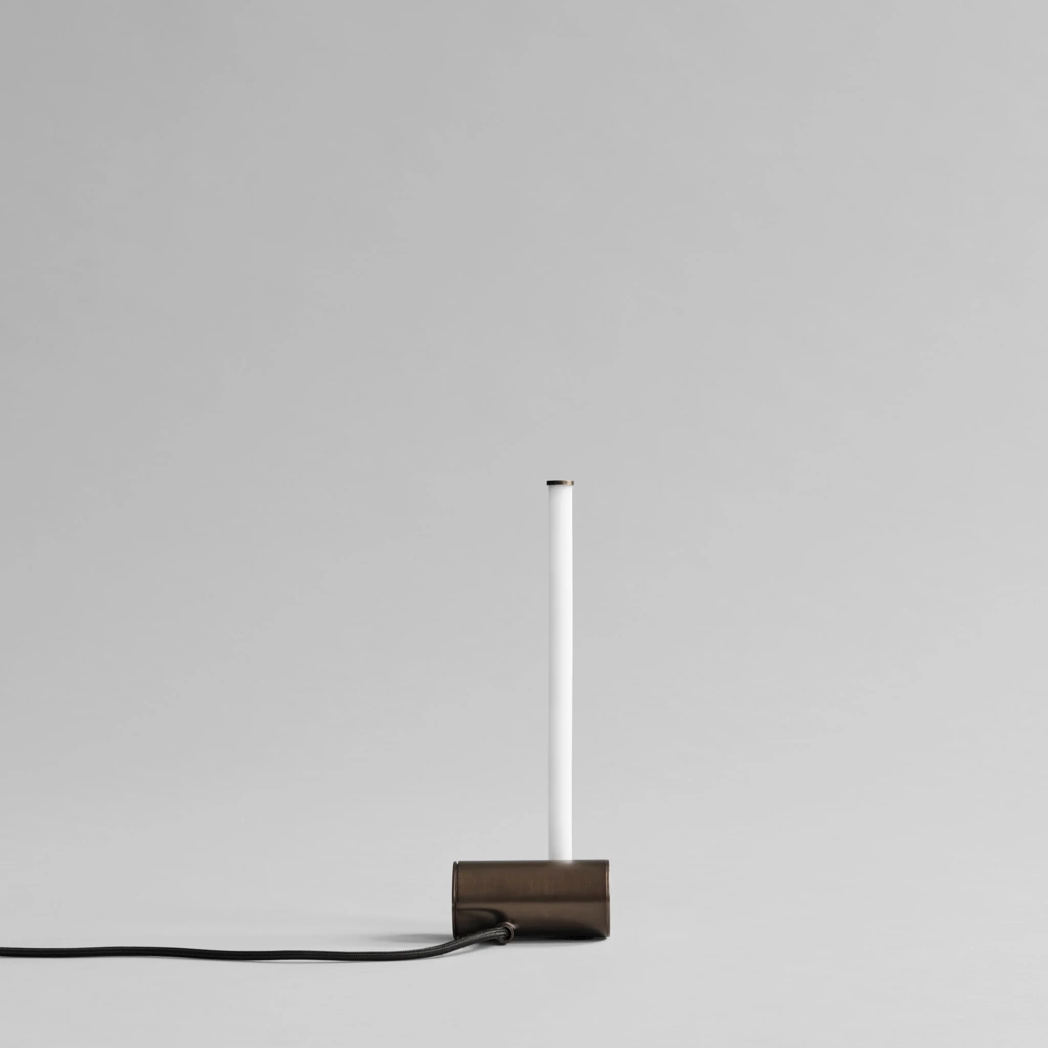 231051_-_Stick_Table_Lamp_-_3