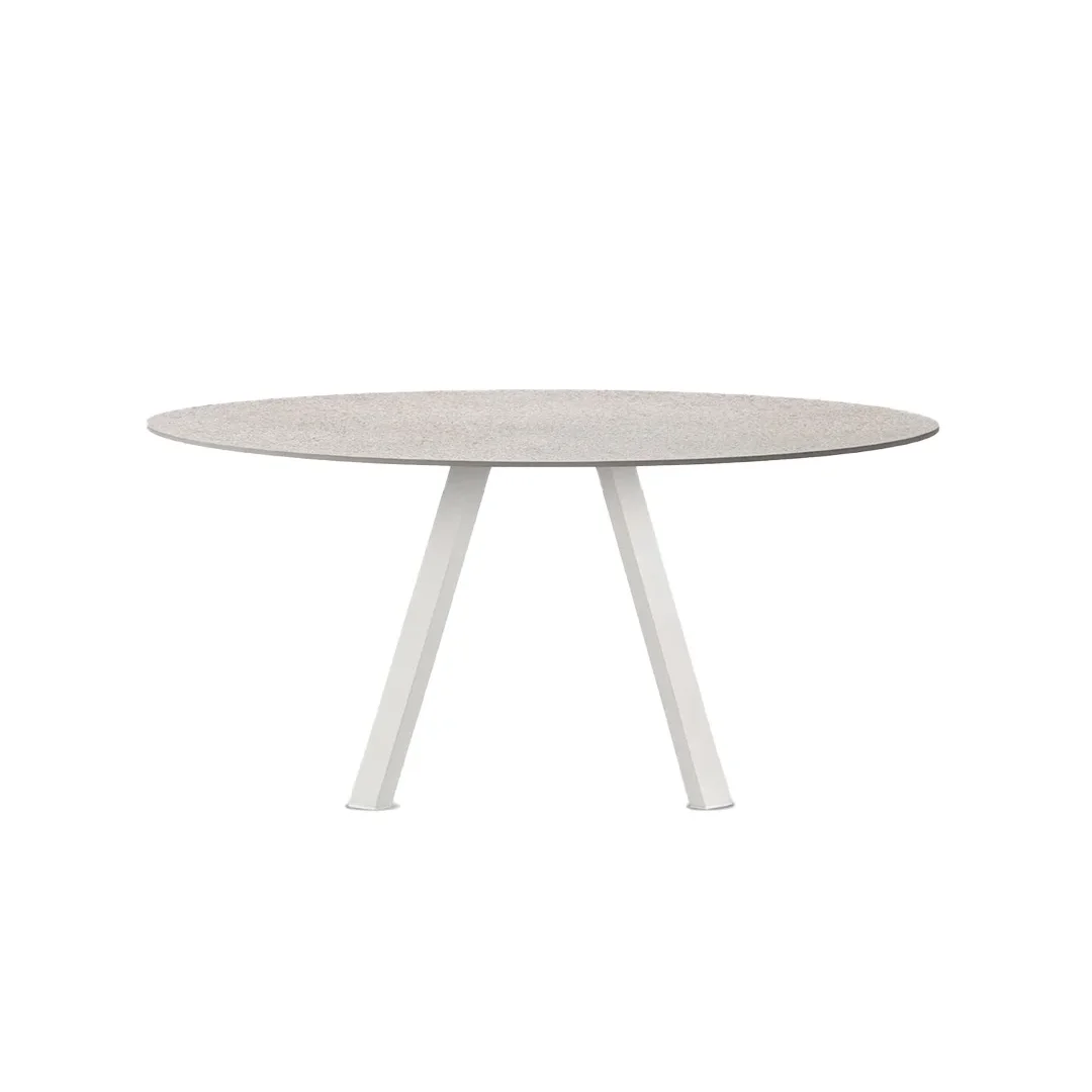 Arki_round_outdoor_front