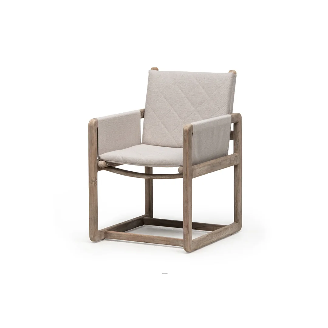 Carlo_armchair_front