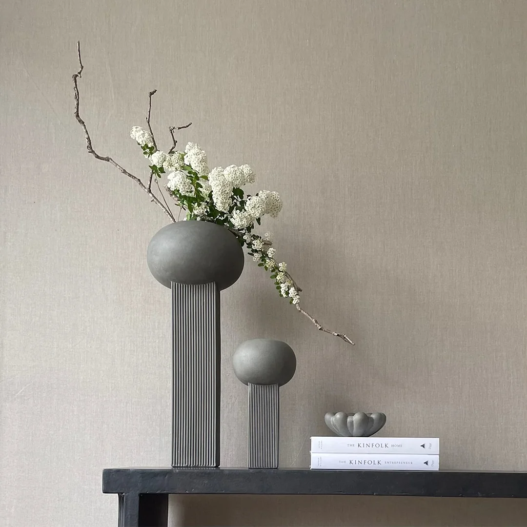 223036_-_Empire_Vase_Mini_-_Dark_Grey_7e1d1d19-a74a-479d-ae80-69202e6eda7d