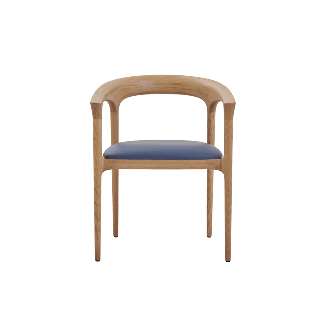 Fau_A_chair
