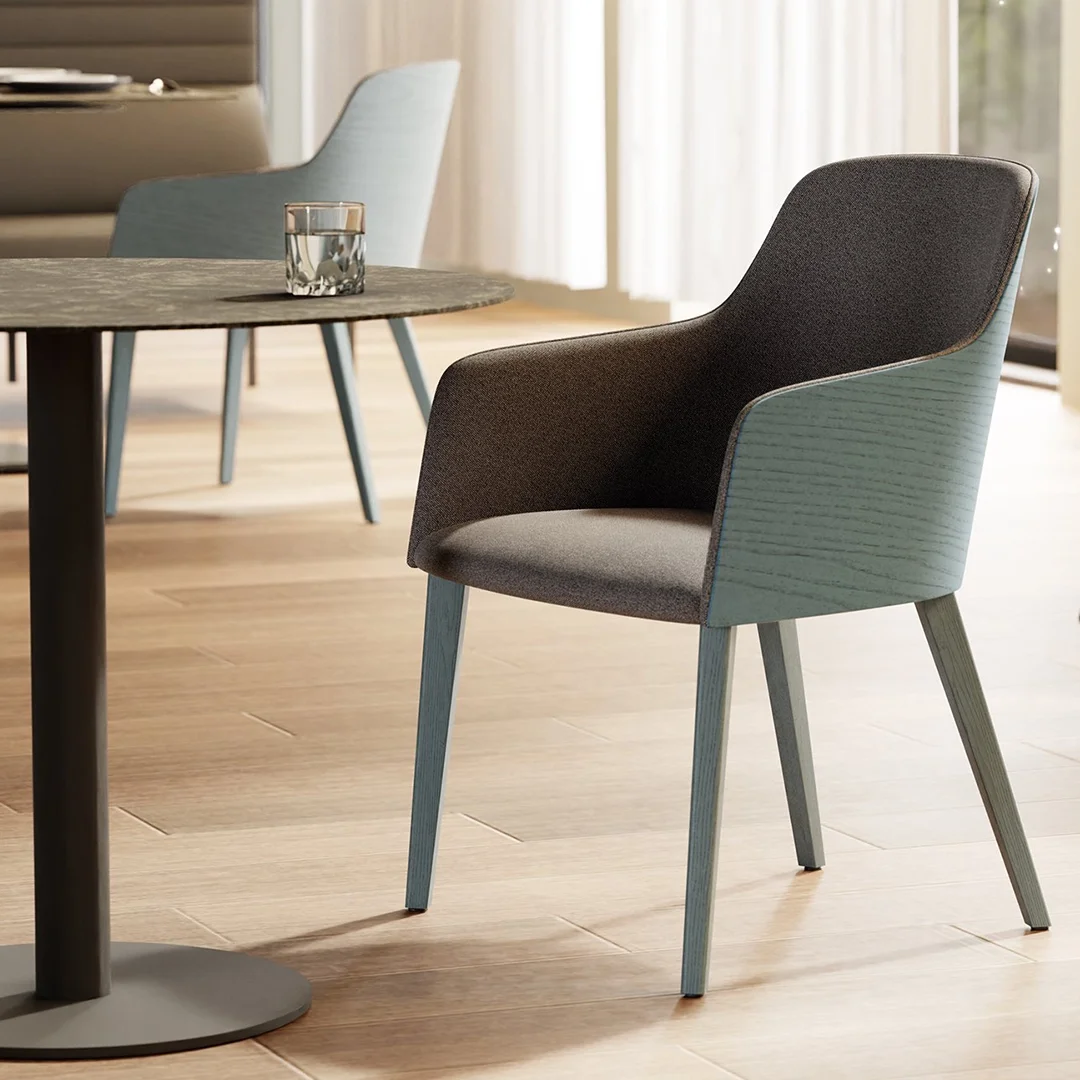 Grace_B&T__armchair_1