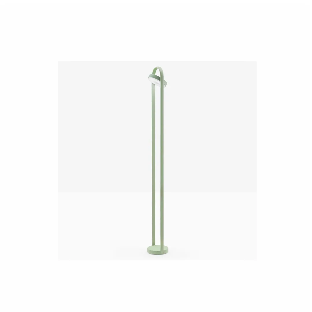 Outdoor Lighting_Giravolta_Floor Lamp_1799-130-still-01