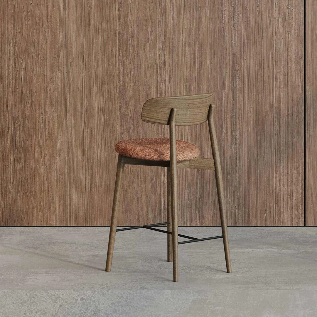 cOVER_CHAIR_1