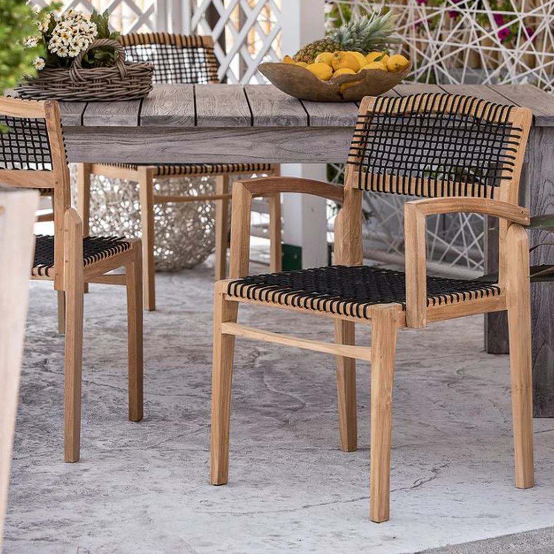 Charita_chair_front