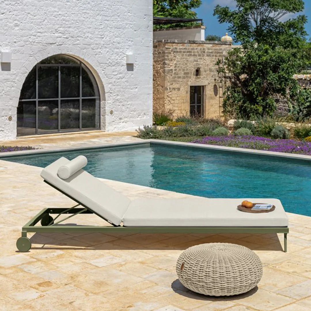 Cleo_Talenti_Soft Sunbed_White_C96-1160x620