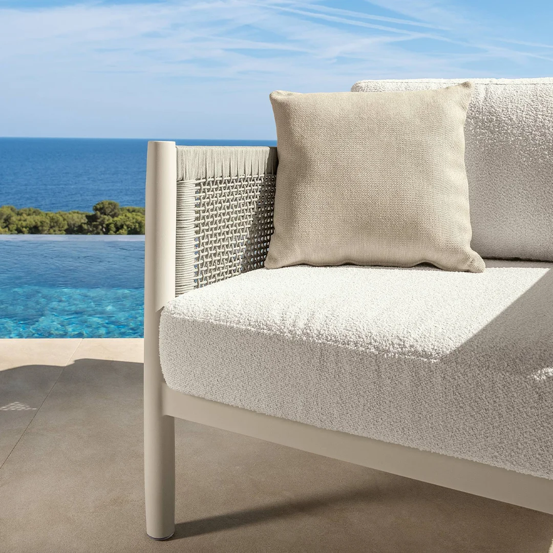 Dolce Vita Alu_Talenti_Sofa_White_Baige_3-WW-C61_1-1160x620