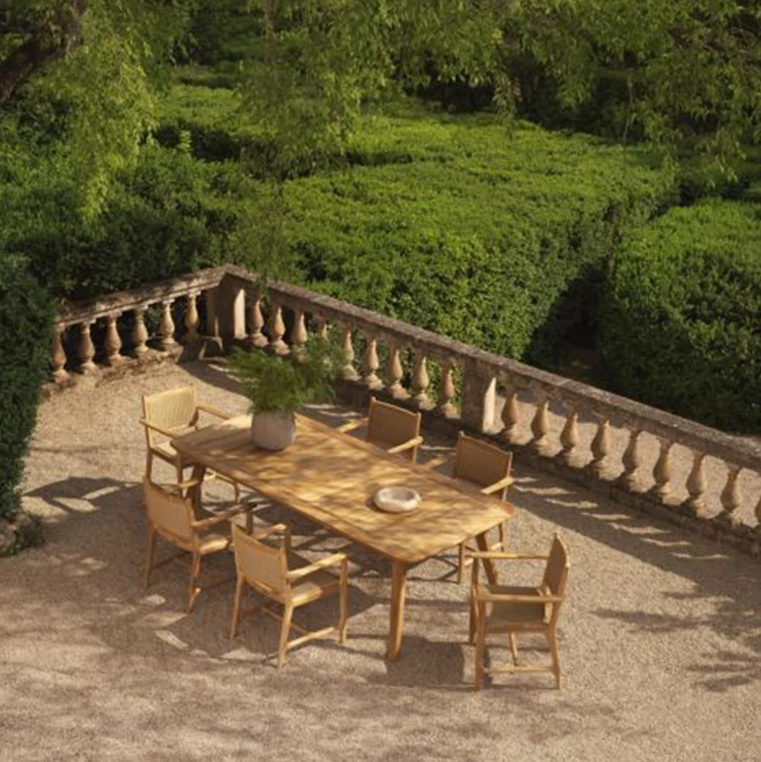 pivetti armchair